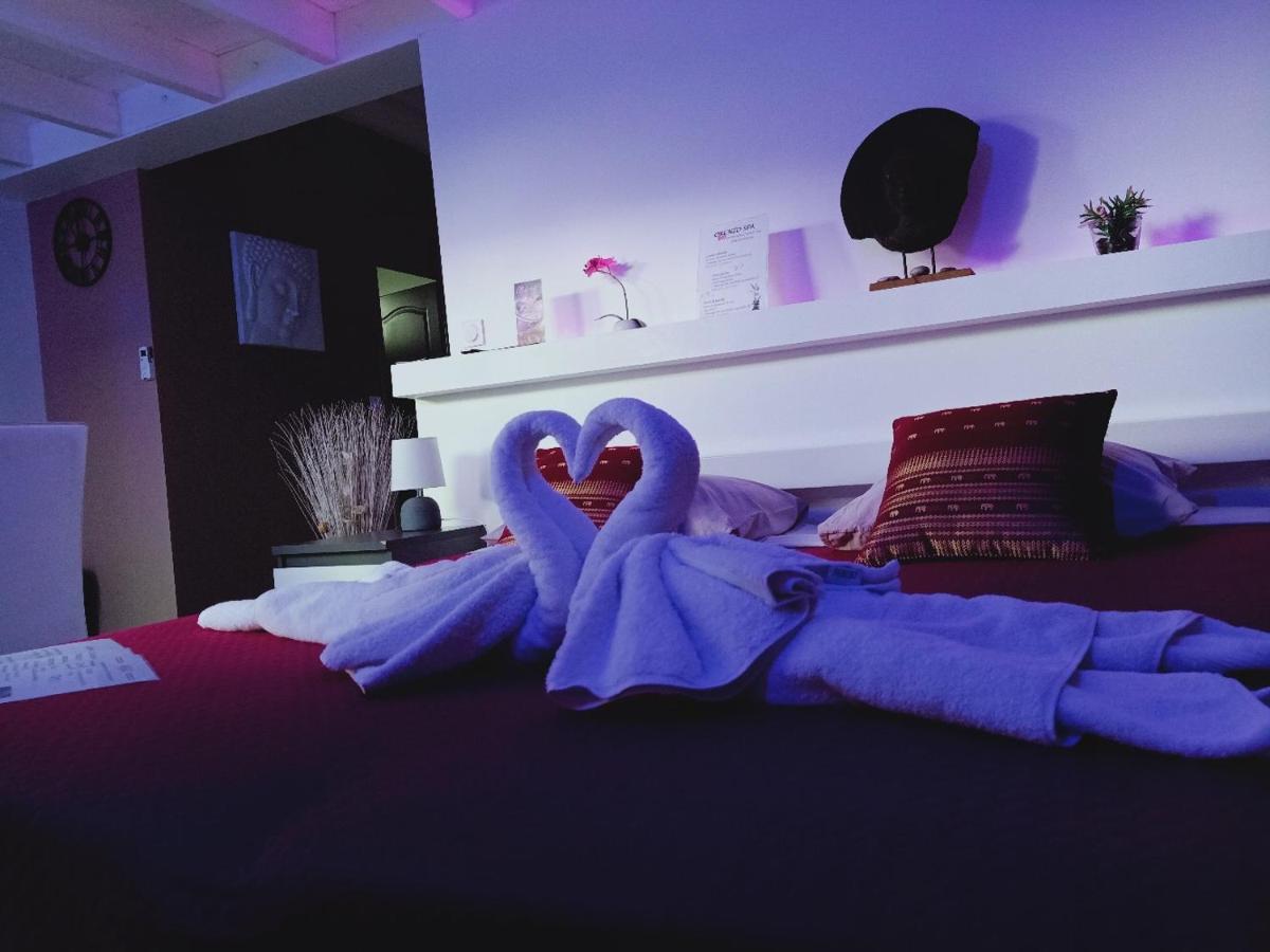 Mas La Farelle Chambre D'Hote,Fitness & Salle De Jeux Gratuite & Spa En Supplement Nimes Luaran gambar