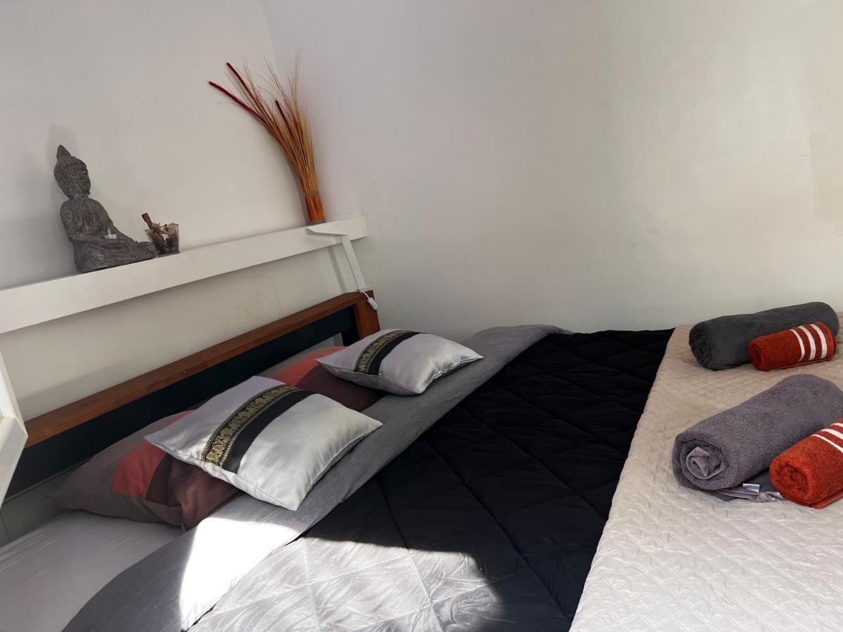 Mas La Farelle Chambre D'Hote,Fitness & Salle De Jeux Gratuite & Spa En Supplement Nimes Luaran gambar